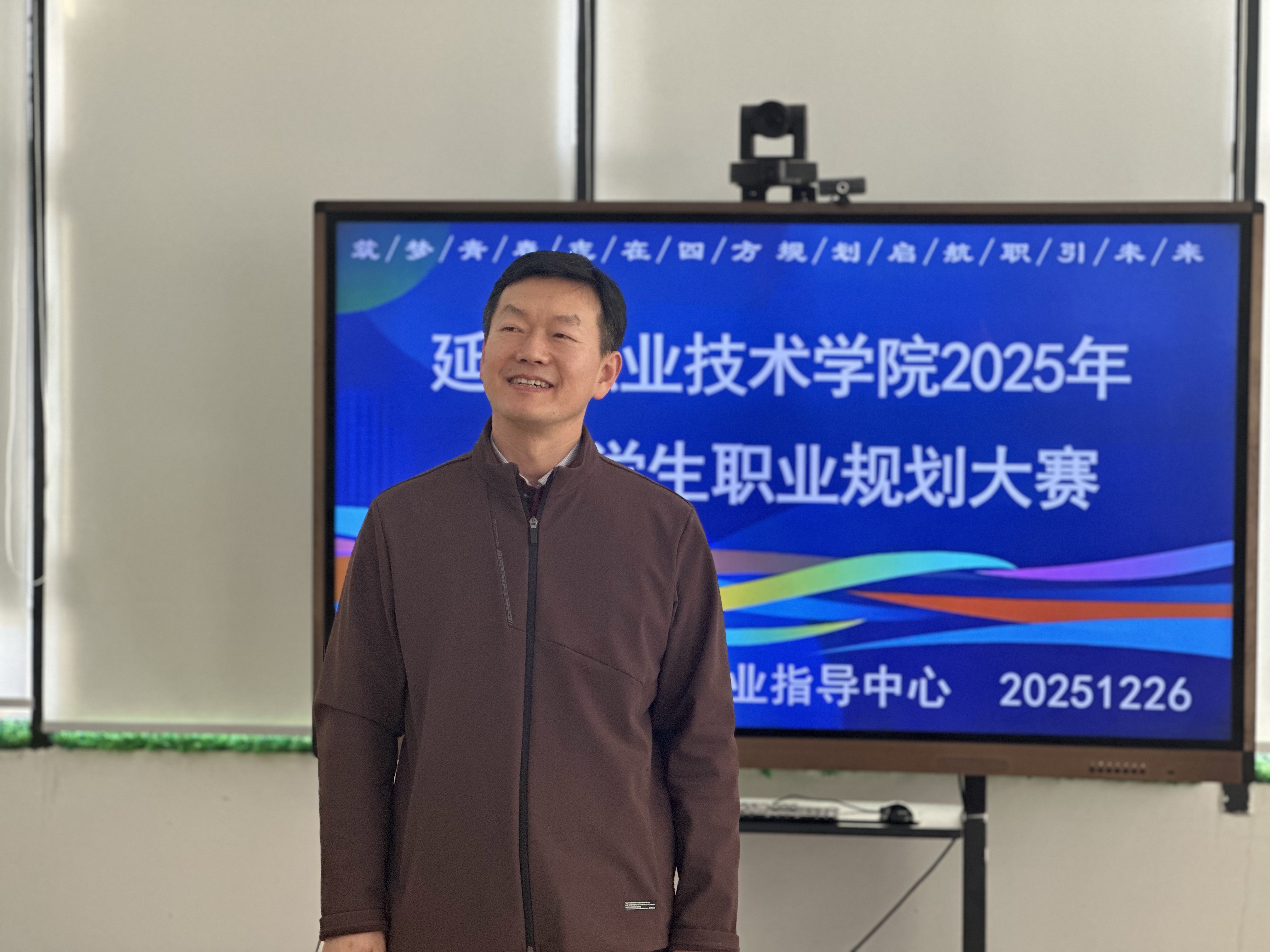 669f8ce7574962d775d08d94b30eb67e.jpg 669f8ce7574962d775d08d94b30eb67e.jpg